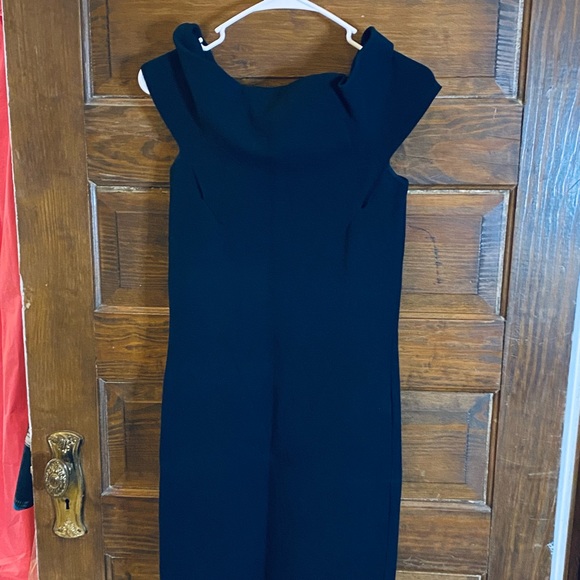 NWOT Lark and Ro Bodycon Navy Off the Shoulder File Midi Dress Medium - Picture 1 of 3